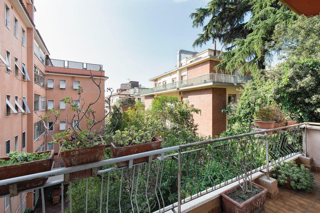 B&B Blueberry Rooms Рим Экстерьер фото